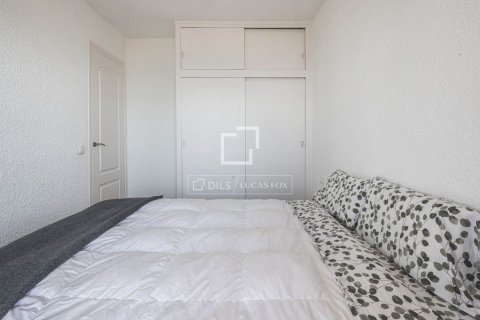 Apartamento de 3 dormitorios en venta en Castelldefels, Barcelona, Cataluña, Spain № 7044 - foto 18