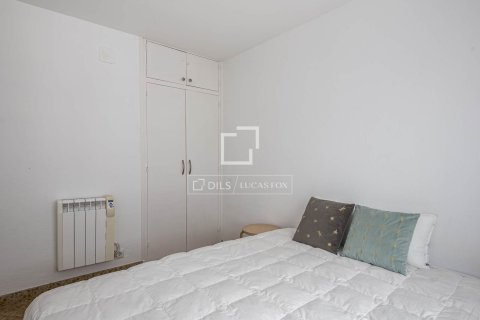 Apartamento de 3 dormitorios en venta en Castelldefels, Barcelona, Cataluña, Spain № 7044 - foto 21