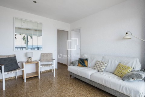 Apartamento de 3 dormitorios en venta en Castelldefels, Barcelona, Cataluña, Spain № 7044 - foto 8
