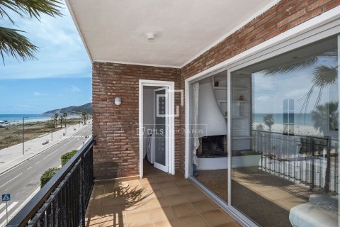 Apartamento de 3 dormitorios en venta en Castelldefels, Barcelona, Cataluña, Spain № 7044 - foto 5