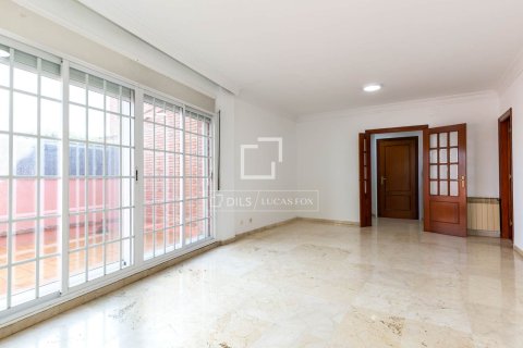 Apartamento de 4 dormitorios en venta en Sant Just Desvern, Barcelona, Cataluña, Spain № 7046 - foto 20