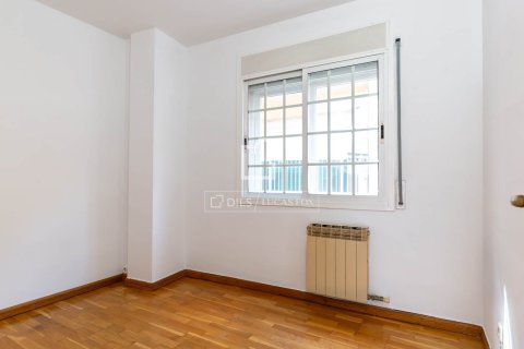 Apartamento de 4 dormitorios en venta en Sant Just Desvern, Barcelona, Cataluña, Spain № 7046 - foto 2