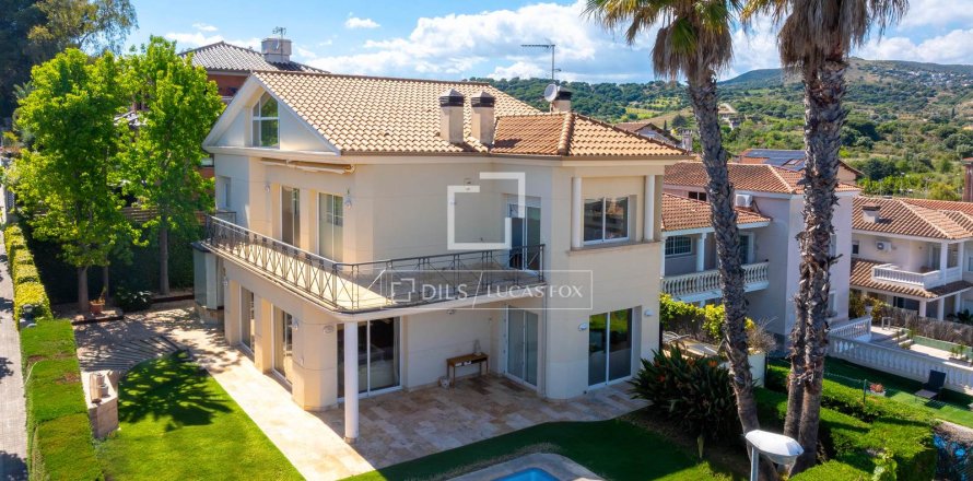 Villa de 5 dormitorios en venta en Alella, Barcelona, Cataluña, Spain № 7045