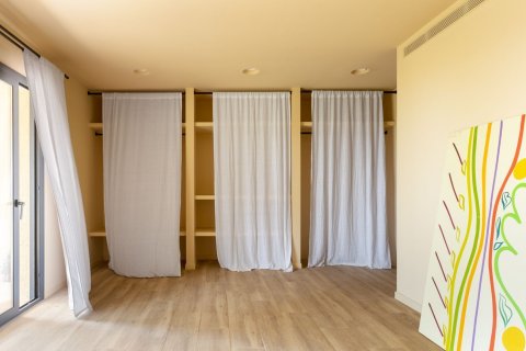 Сasa de 4 dormitorios en venta en Sant Andreu de Llavaneres, Barcelona, Cataluña, Spain № 7042 - foto 28