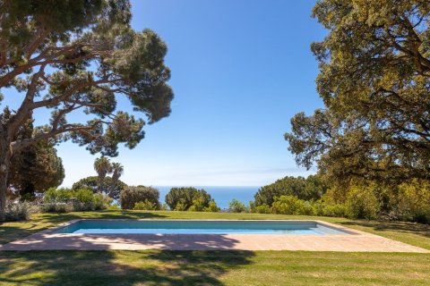 Сasa de 4 dormitorios en venta en Sant Andreu de Llavaneres, Barcelona, Cataluña, Spain № 7042 - foto 5