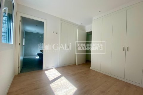 3 bedrooms apartment for rent in Principado De Andorra (Ninguna Poblacion Tiene C.P.), Lleida, Catalonia, Spain № 7685 - photo 30