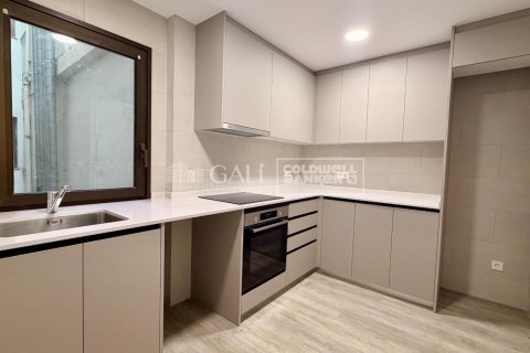 3 bedrooms apartment for rent in Principado De Andorra (Ninguna Poblacion Tiene C.P.), Lleida, Catalonia, Spain № 7684 - photo 23