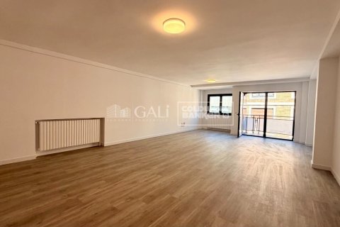 3 bedrooms apartment for rent in Principado De Andorra (Ninguna Poblacion Tiene C.P.), Lleida, Catalonia, Spain № 7684 - photo 24