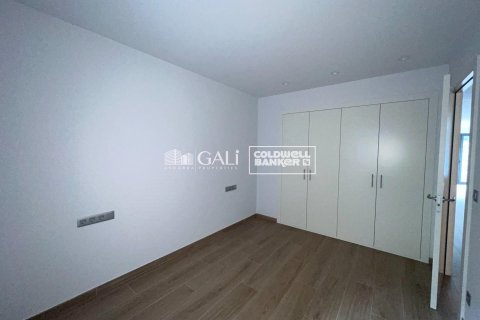 2 bedrooms apartment for rent in Principado De Andorra (Ninguna Poblacion Tiene C.P.), Lleida, Catalonia, Spain № 7688 - photo 2