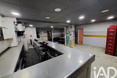67 sq.m. bar for rent in Santa Coloma de Gramenet, Barcelona, Catalonia, Spain № 5116 - photo 3