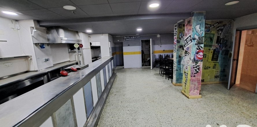 67 sq.m. bar for rent in Santa Coloma de Gramenet, Barcelona, Catalonia, Spain № 5116