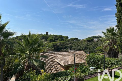 3 bedrooms house for rent in Arenys de Mar, Barcelona, Catalonia, Spain № 5117 - photo 23