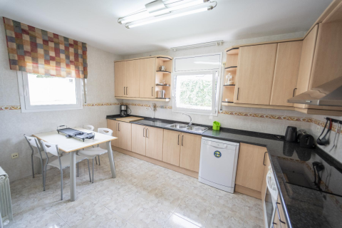Сasa de 5 dormitorios en venta en Coma-Ruga, Tarragona, Cataluña, Spain № 1592 - foto 6