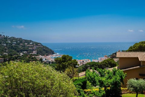 Сasa de 4 dormitorios en venta en Llafranc, Gerona, Cataluña, Spain № 1597 - foto 28