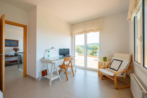 Сasa de 4 dormitorios en venta en Llafranc, Gerona, Cataluña, Spain № 1597 - foto 21