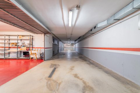 Сasa de 4 dormitorios en venta en Vilassar de Mar, Barcelona, Cataluña, Spain № 1596 - foto 24