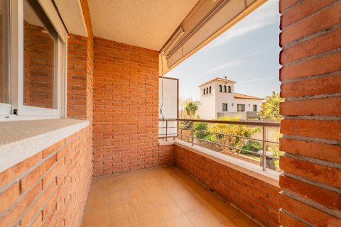 Сasa de 4 dormitorios en venta en Vilassar de Mar, Barcelona, Cataluña, Spain № 1596 - foto 12