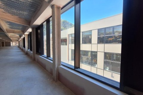 Снять в аренду офис в Андорра, Испания 900м², № 7997 - фото 14