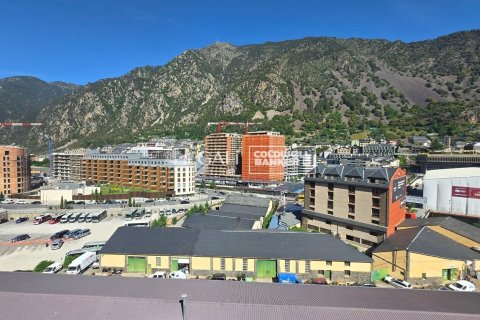 4 bedrooms penthouse for rent in Principado De Andorra (Ninguna Poblacion Tiene C.P.), Lleida, Catalonia, Spain № 7998 - photo 22