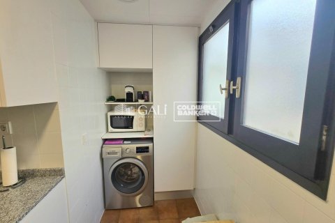 4 bedrooms penthouse for rent in Principado De Andorra (Ninguna Poblacion Tiene C.P.), Lleida, Catalonia, Spain № 7998 - photo 7