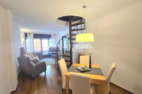 4 bedrooms penthouse for rent in Principado De Andorra (Ninguna Poblacion Tiene C.P.), Lleida, Catalonia, Spain № 7998 - photo 4