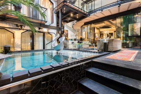 Сasa de 1400 m² en venta en Barcelona, Cataluña, Spain № 7993