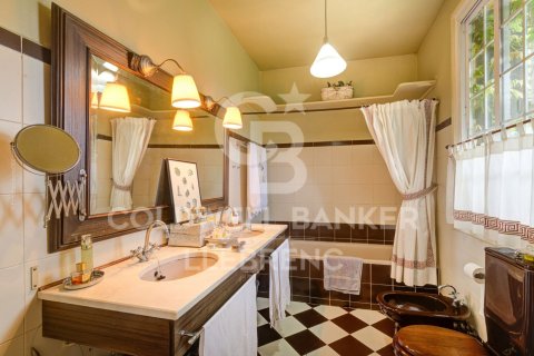 Купить дом в Барселона, Испания с 5 спален, 176м², № 7992 - фото 17