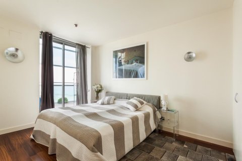 Apartamento de 3 dormitorios en venta en Diagonal Mar, Barcelona, Cataluña, Spain № 1152 - foto 18