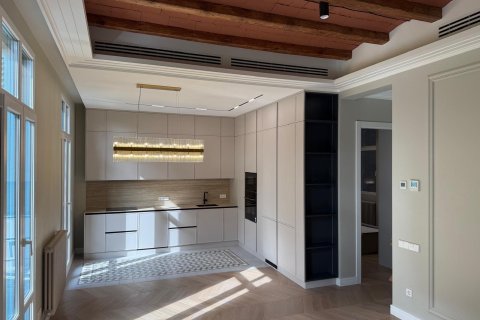 Купить квартиру в Эшампле, Испания с 3 спальни, 124м², № 1157 - фото 3
