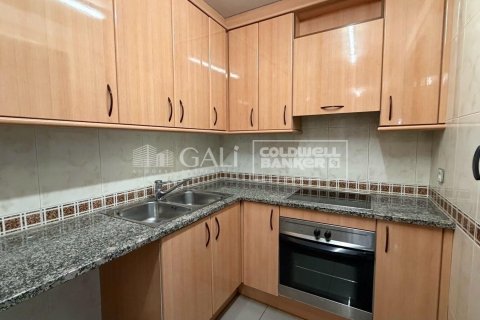 3 bedrooms apartment for rent in Principado De Andorra (Ninguna Poblacion Tiene C.P.), Lleida, Catalonia, Spain № 5270 - photo 7