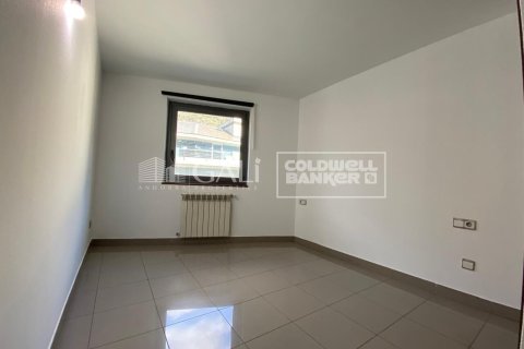 3 bedrooms apartment for rent in Principado De Andorra (Ninguna Poblacion Tiene C.P.), Lleida, Catalonia, Spain № 5270 - photo 12