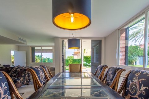 5 bedrooms house for sale in Sant Andreu de Llavaneres, Barcelona, Catalonia, Spain № 3631 - photo 10