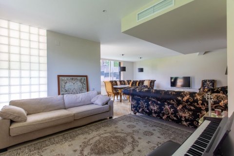 5 bedrooms house for sale in Sant Andreu de Llavaneres, Barcelona, Catalonia, Spain № 3631 - photo 11