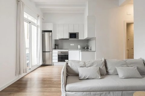 Apartamento de 2 dormitorios en venta en Barcelona, Cataluña, Spain № 3629 - foto 5