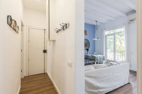 Apartamento de 2 dormitorios en venta en Barcelona, Cataluña, Spain № 3629 - foto 12