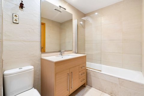 2 bedrooms apartment for sale in Barcelona, Catalonia, Spain № 3627 - photo 20