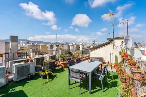 2 bedrooms apartment for sale in Barcelona, Catalonia, Spain № 3627 - photo 3