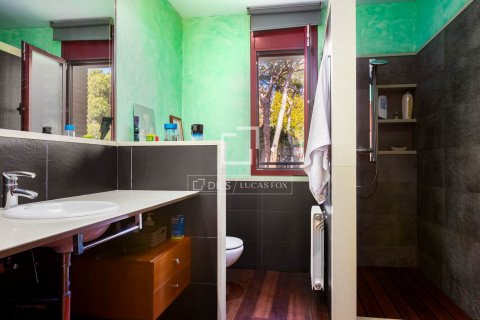 Villa de 5 dormitorios en venta en Premia De Dalt, Barcelona, Cataluña, Spain № 8505 - foto 17