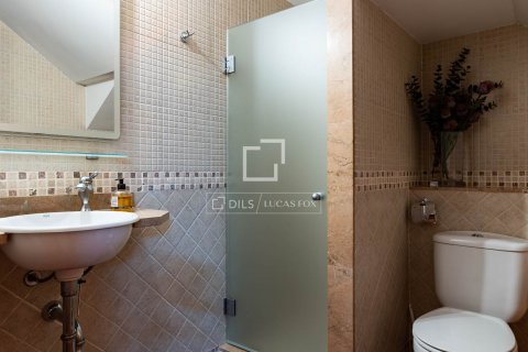 Villa de 5 dormitorios en venta en Premia De Dalt, Barcelona, Cataluña, Spain № 8505 - foto 19