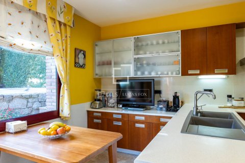 Villa de 5 dormitorios en venta en Premia De Dalt, Barcelona, Cataluña, Spain № 8505 - foto 8