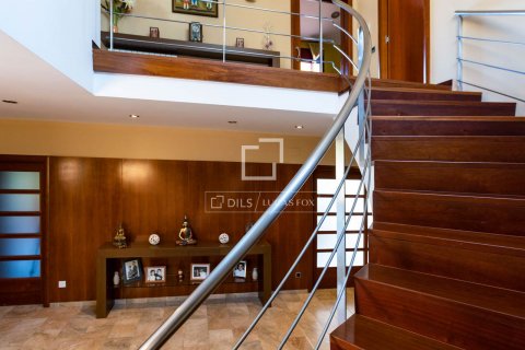 Villa de 5 dormitorios en venta en Premia De Dalt, Barcelona, Cataluña, Spain № 8505 - foto 10
