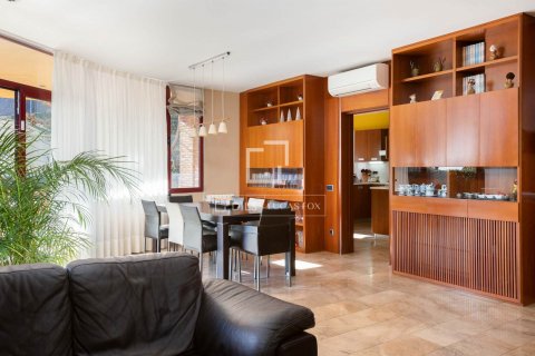 Villa de 5 dormitorios en venta en Premia De Dalt, Barcelona, Cataluña, Spain № 8505 - foto 4
