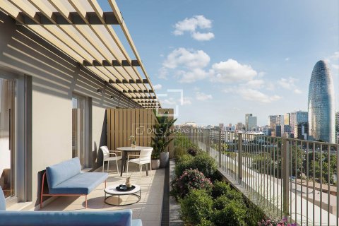 Apartamento de 2 dormitorios en venta en Barcelona, Cataluña, Spain № 8502 - foto 11