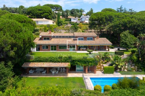 Villa de 7 dormitorios en venta en Sant Vicenc De Montalt, Barcelona, Cataluña, Spain № 8501