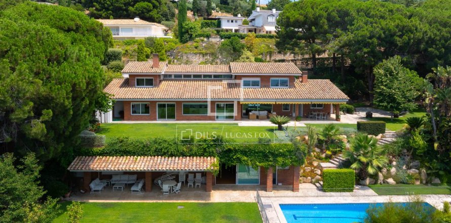 7 chambres villa à vendre à Sant Vicenc De Montalt, Barcelona, Catalonia, Spain № 8501