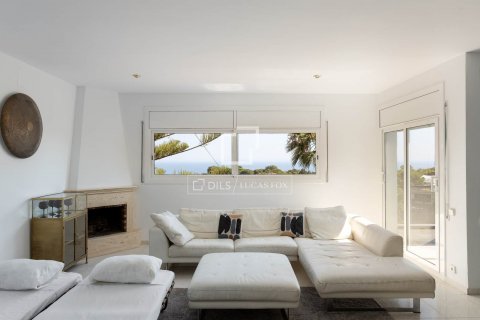 Villa de 6 dormitorios en venta en Premia De Dalt, Barcelona, Cataluña, Spain № 8498 - foto 24