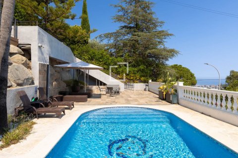 Villa de 6 dormitorios en venta en Premia De Dalt, Barcelona, Cataluña, Spain № 8498 - foto 7