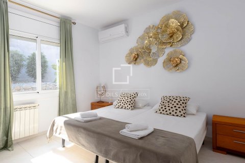 Villa de 6 dormitorios en venta en Premia De Dalt, Barcelona, Cataluña, Spain № 8498 - foto 20