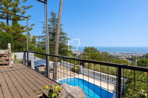 Villa de 6 dormitorios en venta en Premia De Dalt, Barcelona, Cataluña, Spain № 8498 - foto 3