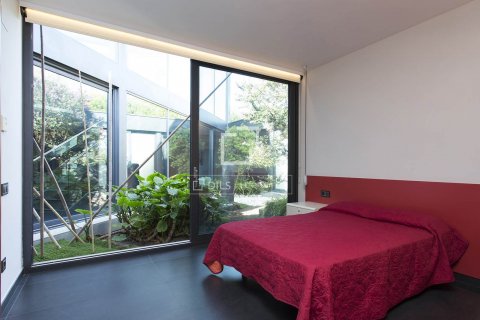 Villa de 5 dormitorios en venta en Sitges, Barcelona, Cataluña, Spain № 8499 - foto 18
